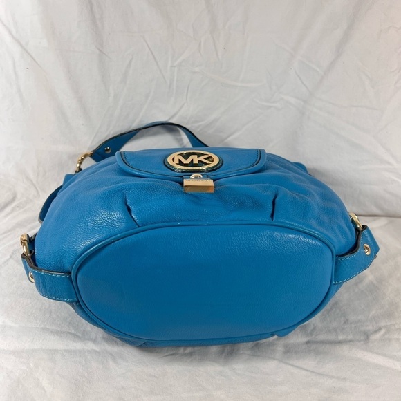 AUTHENTIC MK - MICHAEL KORS GENUINE LEATHER Aqua Blue SHOULDER BAG with WALLET - Picture 4 of 16